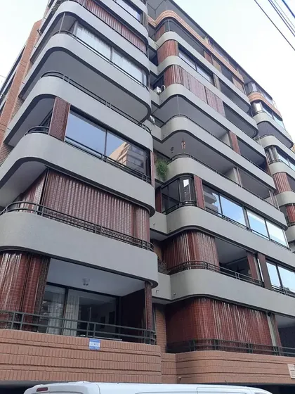 Departamento En Venta En Colón Oriente Las Condes