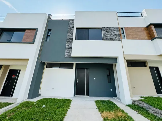 Casa En Renta En Veracruz Fracc. Cumbres Residencial