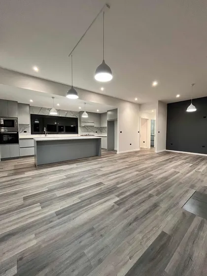 Casa Estilo Mediterráneo Recién Construida