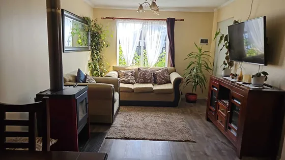 Vilugron Propiedades Vende Hermosa Casa (68422)