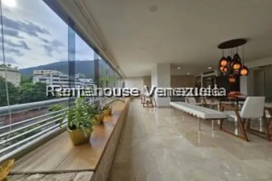 Apartamento En Alquiler La Castellana 25-24289