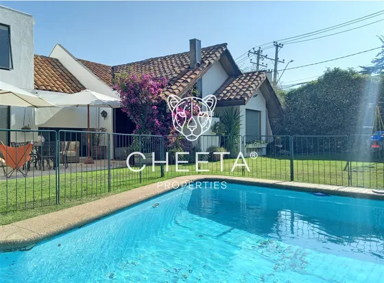 Propiedad Con Uso Comercial En La Dehesa