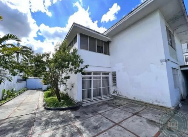 Se Vende Casa 700m2 4h+s/6b/10p Country Club