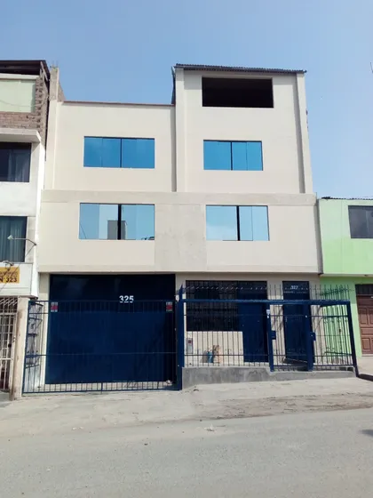 Alquilo Local S.j.m. Av. Belisario Suarez , Zona A, Excelente Ubicacion