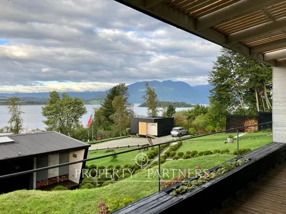 Casa Con Gran Vista Al Lago Panguipulli