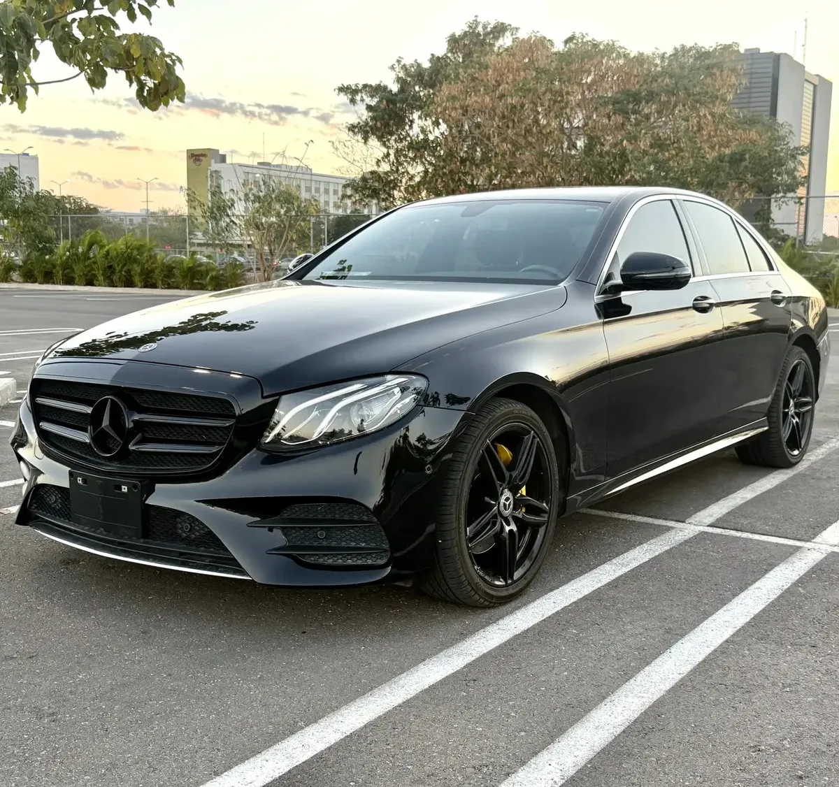 Mercedes-Benz E-Class 2.0 250 CGI Avantgarde AT