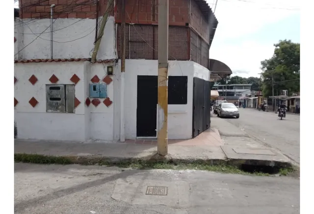 Local Comercial Guarenas 