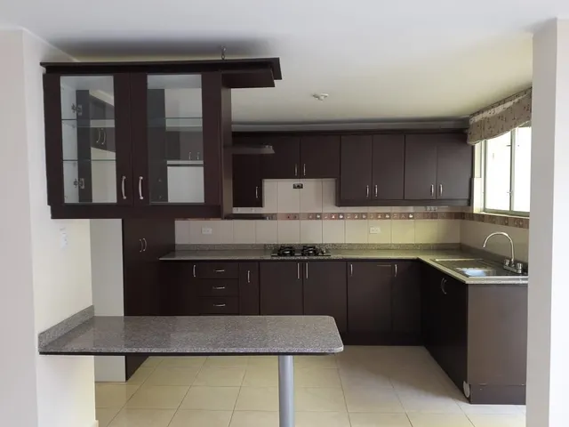 Hermosa Casa En Arriendo En El Sector De Conocoto