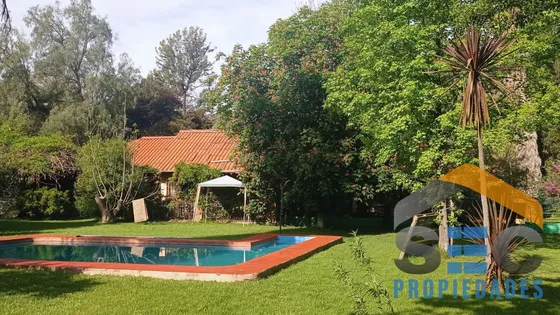 Parcela En Venta, Con Casa, Piscina + 2 Cabañas ,pirque. 