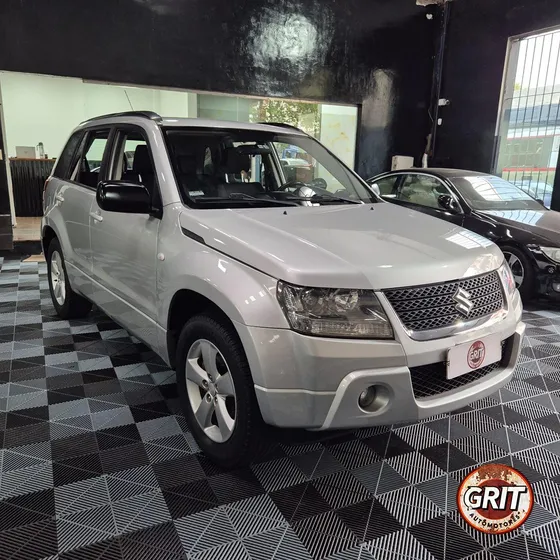Suzuki Grand Vitara 2.4