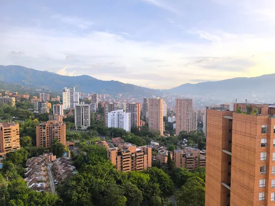 Apartamento En Venta, El Poblado, Medellín