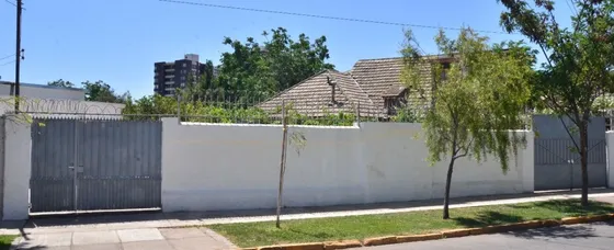 Arriendo Propiedad Nueve Dormitorios, Las Dalias, Ñuñoa.