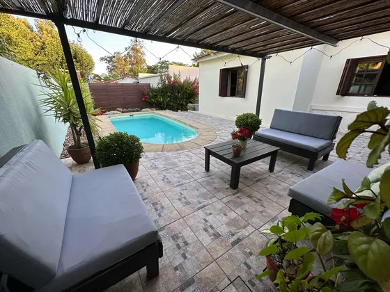 Casa De 3 Dormitorios 2 Baños, Piscina, Barbacoa