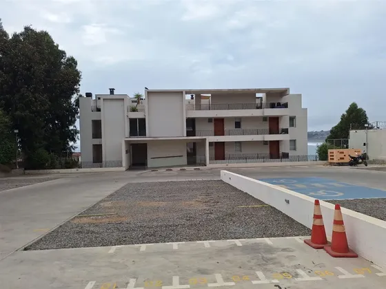 Departamento En Arriendo De 2 Dorm. 2b 1e 1b En Concón