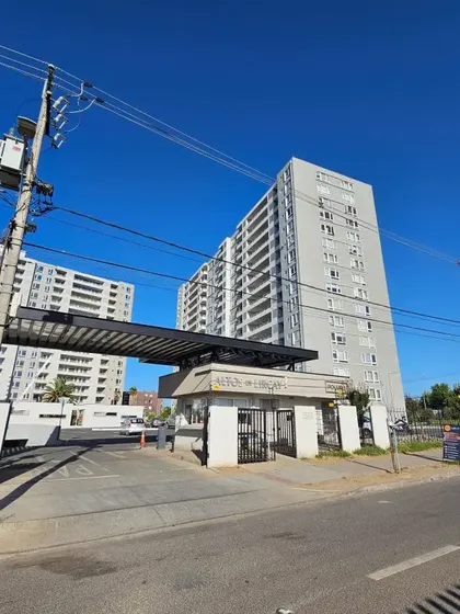 Arrendamos Departamento Nuevo En Condominio Altos De Lircay