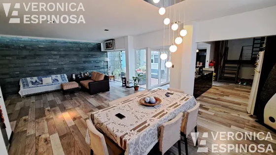 Casa De Cuatro Ambientes En Venta, Haedo.