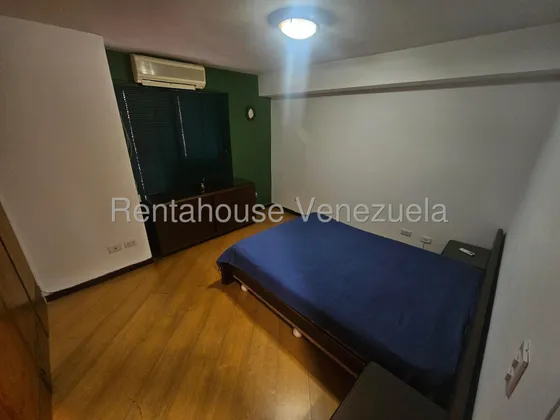 Apartamento En Alquiler Las Delicias De Sabana Grande Mls #25-23102