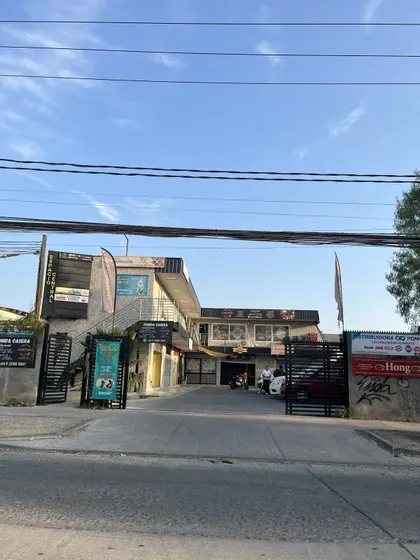 Se Vende Strip Center Funcionando