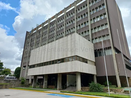 Ft Galpon Local De De 422mts , Con Entrada De Gandolas   En Alquiler - Macaracuay / Mls#24-27629