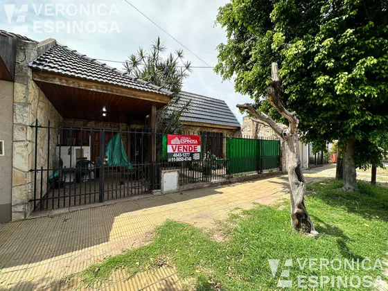 Casa En Venta En Moron