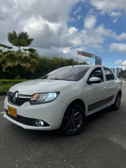 Renault Logan Polar