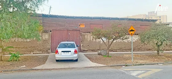 Vendo Sitio En La Calle Isidoro Errázuriz Con Destino Indus