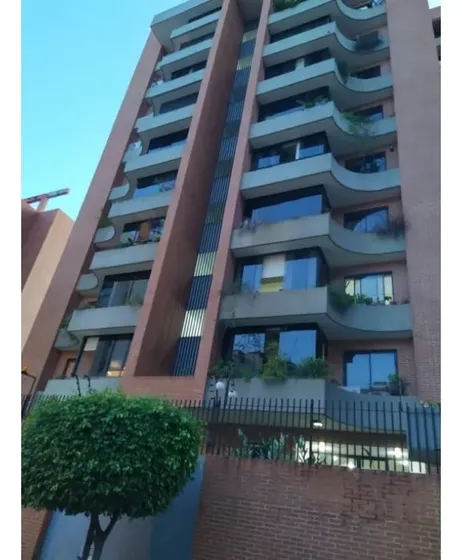 Vendo Ph 237mts2 5h+s/5.5b/4pe Las Acacias