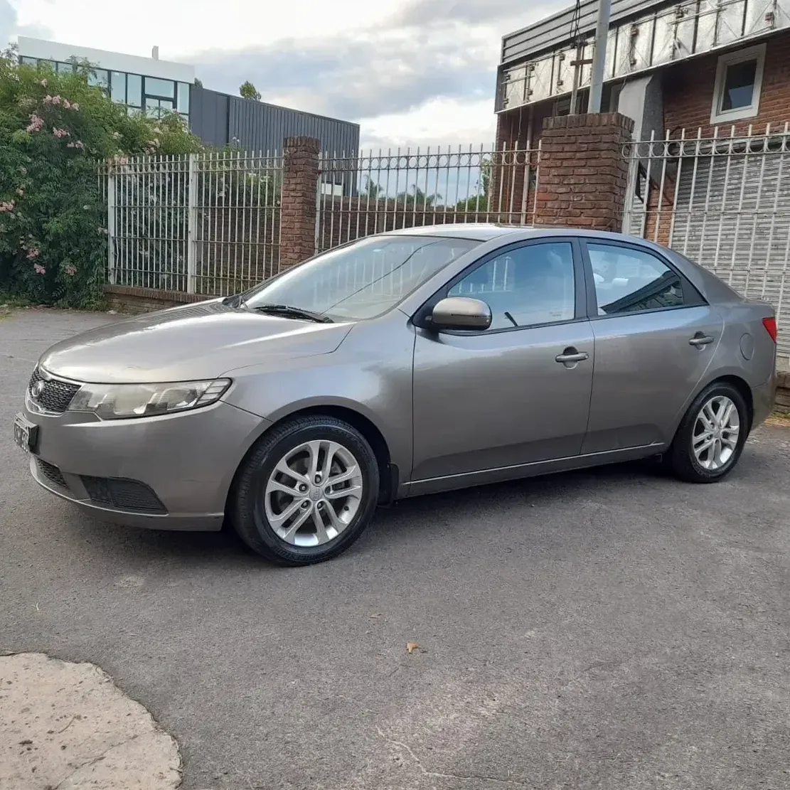 Kia Cerato EX