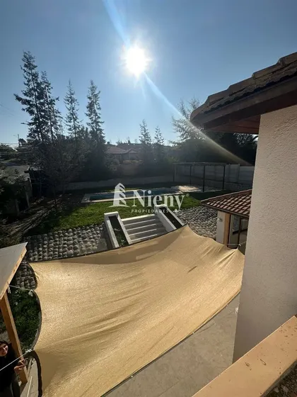 Casa En Arriendo De 5 Dorm. En Machalí
