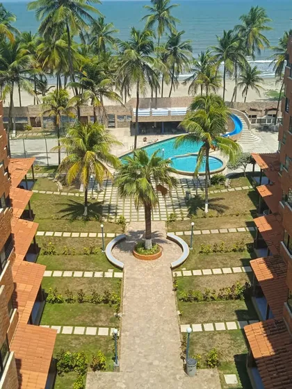 Century 21 Monaco Tucacas Alquila Bello Y Comodo Peth House, Frente Al Mar , Residencias Playa Dorada   Pocos Metros Del Hotel Hesperia 