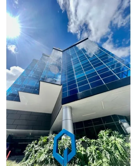 Se Vende O Alquila Oficina 230m2 Los Naranjos 8044