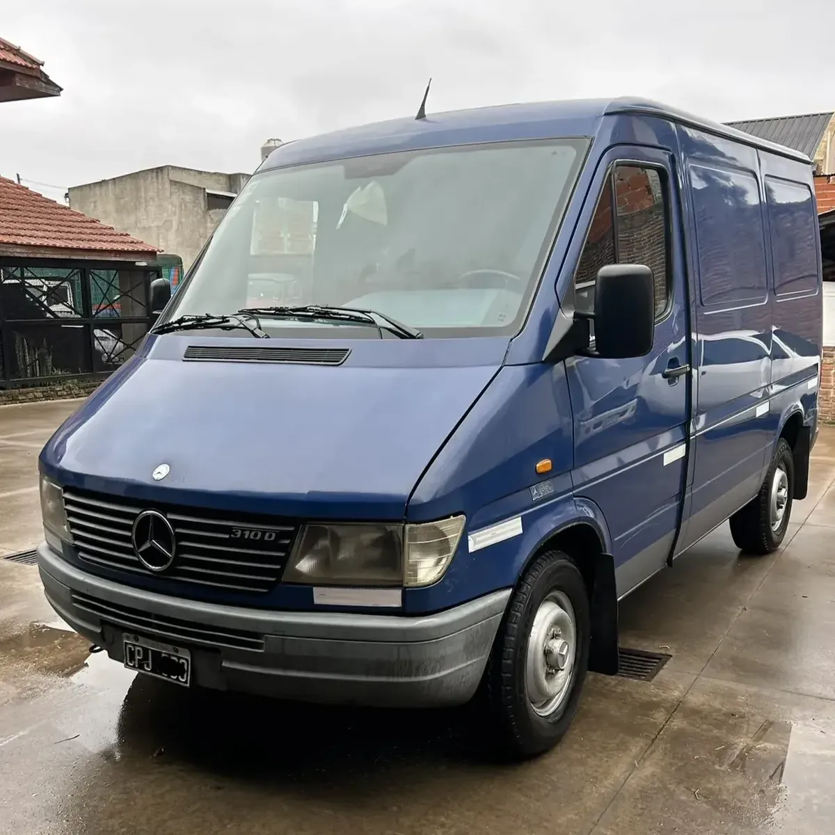 Mercedes-Benz Sprinter 2.5 310 Van 3000 V1