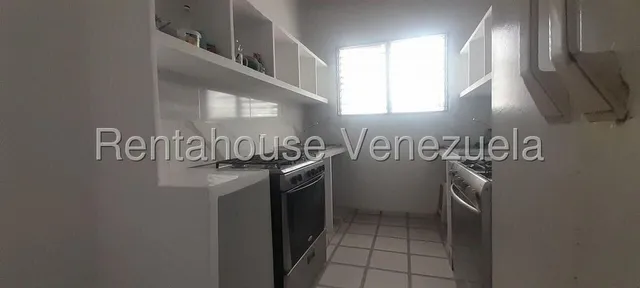 Lucero Otazo Rah Alquila Anexo En El Centro De Barquisimeto Cod 25-14492