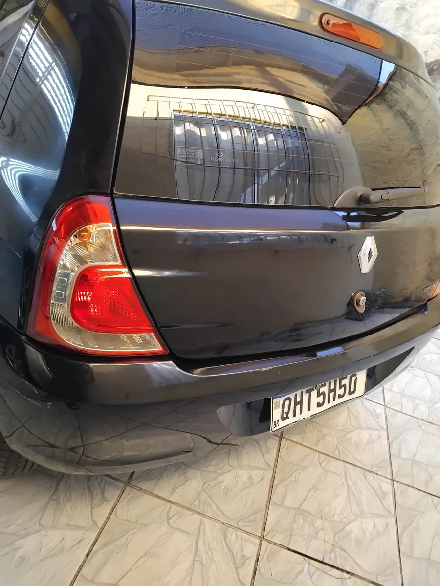 Renault Clio 2016 1.0 16v Expression Hi-power 5p — foto 10