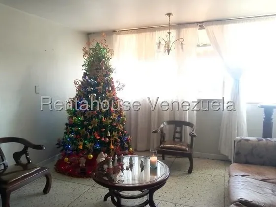 Hermoso Apartamento Cómodo Av.lara  25-5252