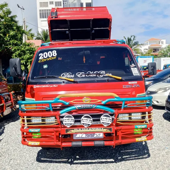 Volteó Daihatsu Delta Cara Ancha 2008 Financiamiento Disponi