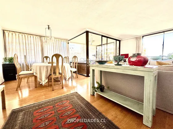 Departamento En Venta De 3 Dorm. En Las Condes
