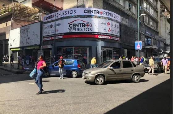 ¡se Alquila Local Comercial De Dos Niveles En Esquina Romualda, En Pleno Centro De Caracas!