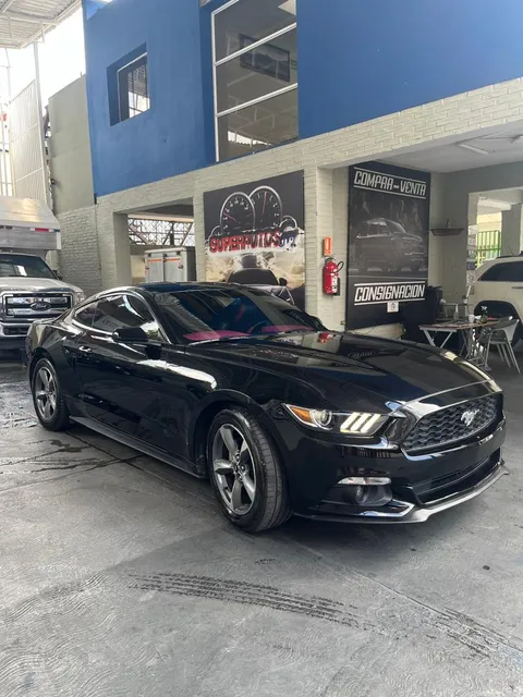 Ford Mustang Automatico