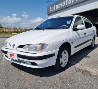 Renault Megane 2.0 Rxe
