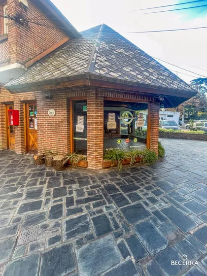 Local  Con Depósito 30 M2 En Alquiler En Paseo Florido - Hurlingham