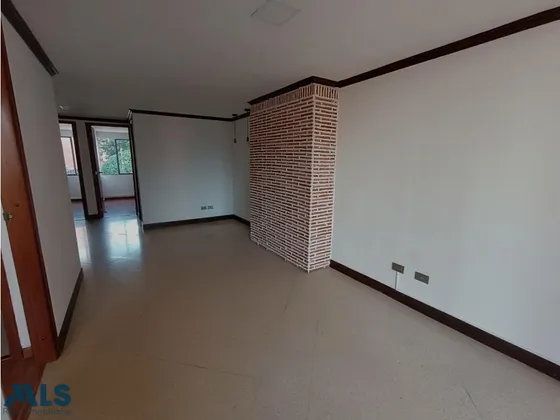 Fácil Acceso, Buena Iluminación(mls#248994)