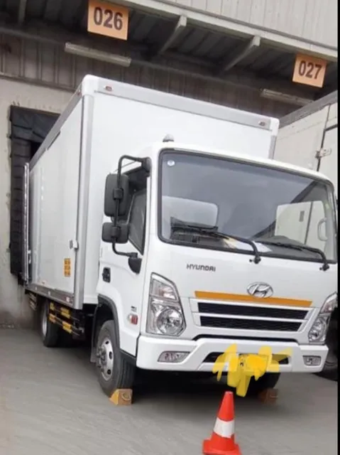 Alquilo Furgon De 4 Ton Hyundai