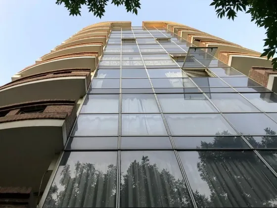 Excelente Piso De Departamento Ubicado En Monte Grande
