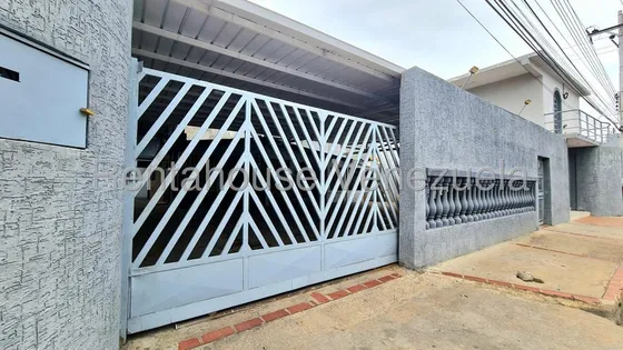 Local Comercial Lecheria