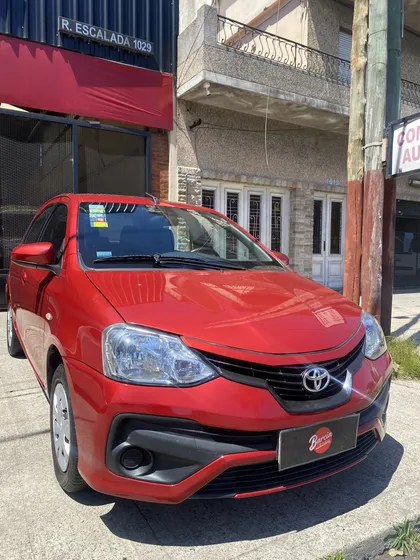 Toyota Etios 1.5 Xs