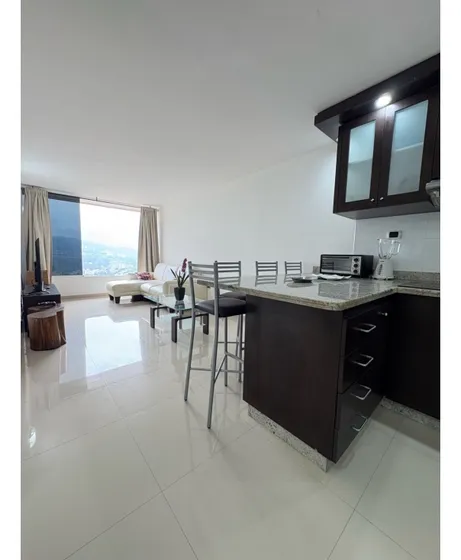 Se Alquila Apartamento 72m2 Colinas De La Tahona 0360