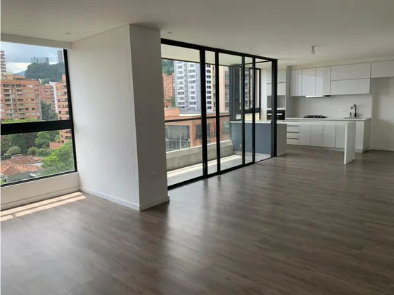 Apartamento En Venta En Lalinde Castropol Medellin