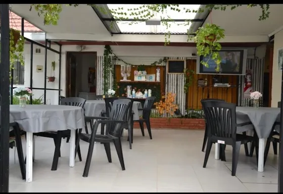 Casa Residencia Geriatrica Con Renta En Temperley Este