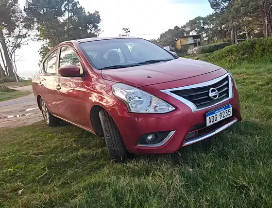 Nissan Versa 1.6 Advance Mt